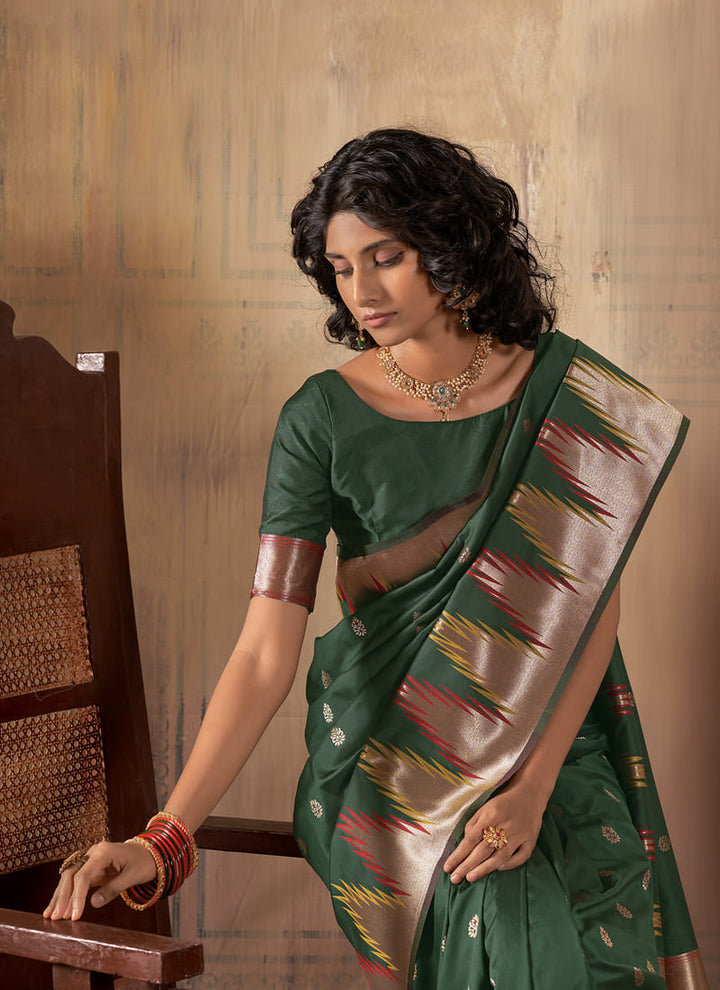 Lassya Fashion Forest Green Exquisite Banarasi Silk Saree with Temple Border Design