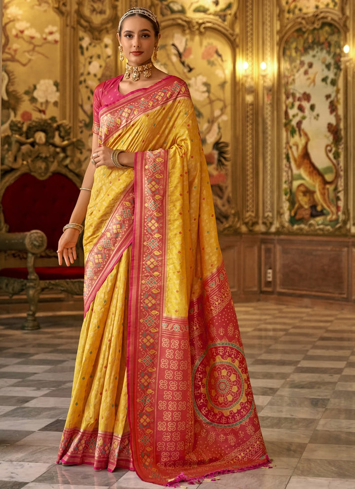 lassya Fashion Yellow 1 Banarasi Silk Weaving Saree with Elegant Contrast Borde