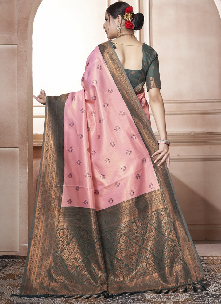 Lassya Fashion Salmon Pink Kanjivaram Silk Saree with Silk Blouse