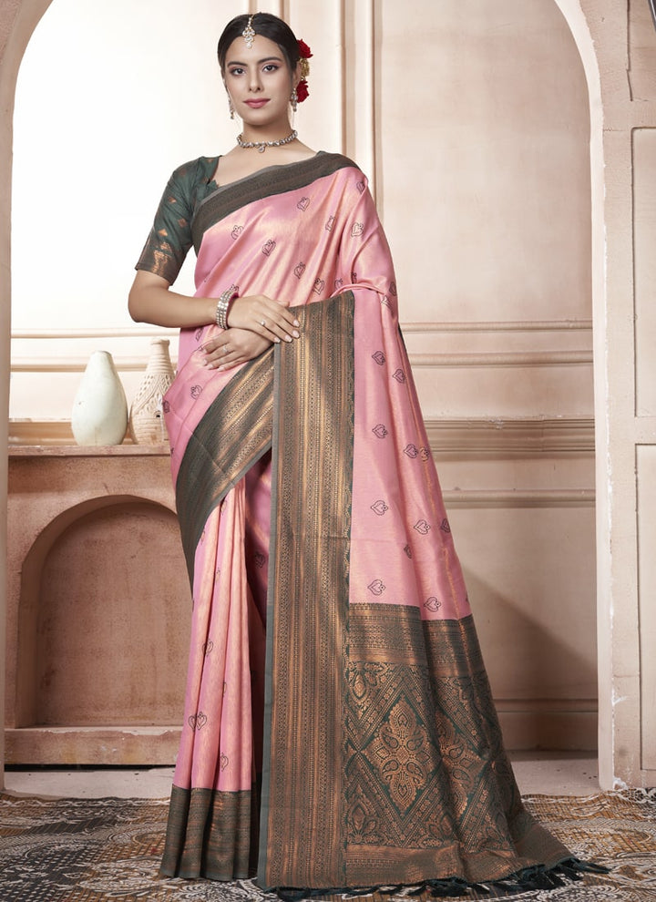 Lassya Fashion Salmon Pink Kanjivaram Silk Saree with Silk Blouse