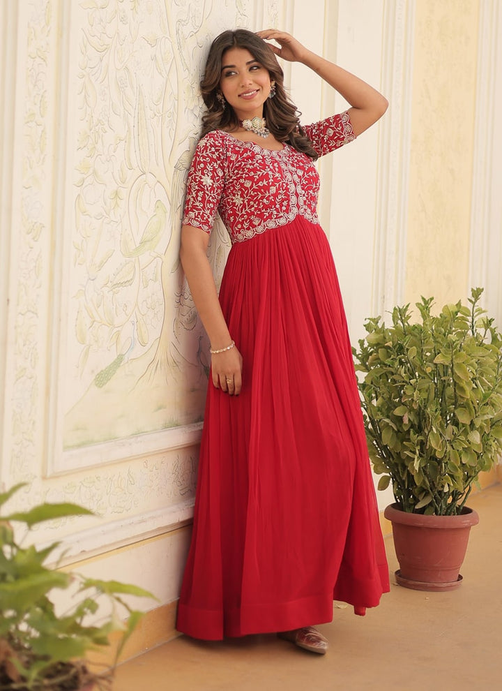 Lassya Fashion Red Elegant Faux Georgette Wedding Gown