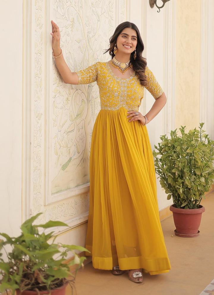 Lassya Fashion Yellow Elegant Faux Georgette Wedding Gown