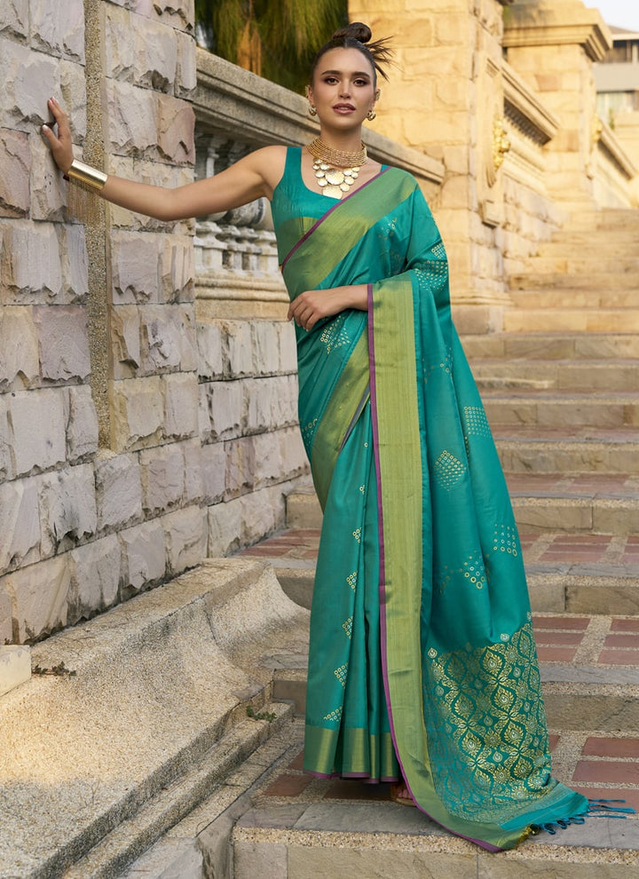 Lassya Fashion Teal Green Handloom Silk Saree with Matching Blouse