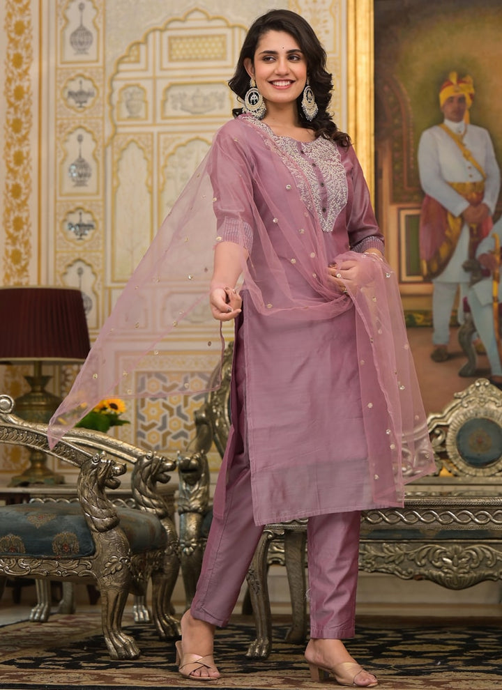 Lassya Fashion Mauve Pink Straight Salwar Suit Collection with Bandhani and Embroidery