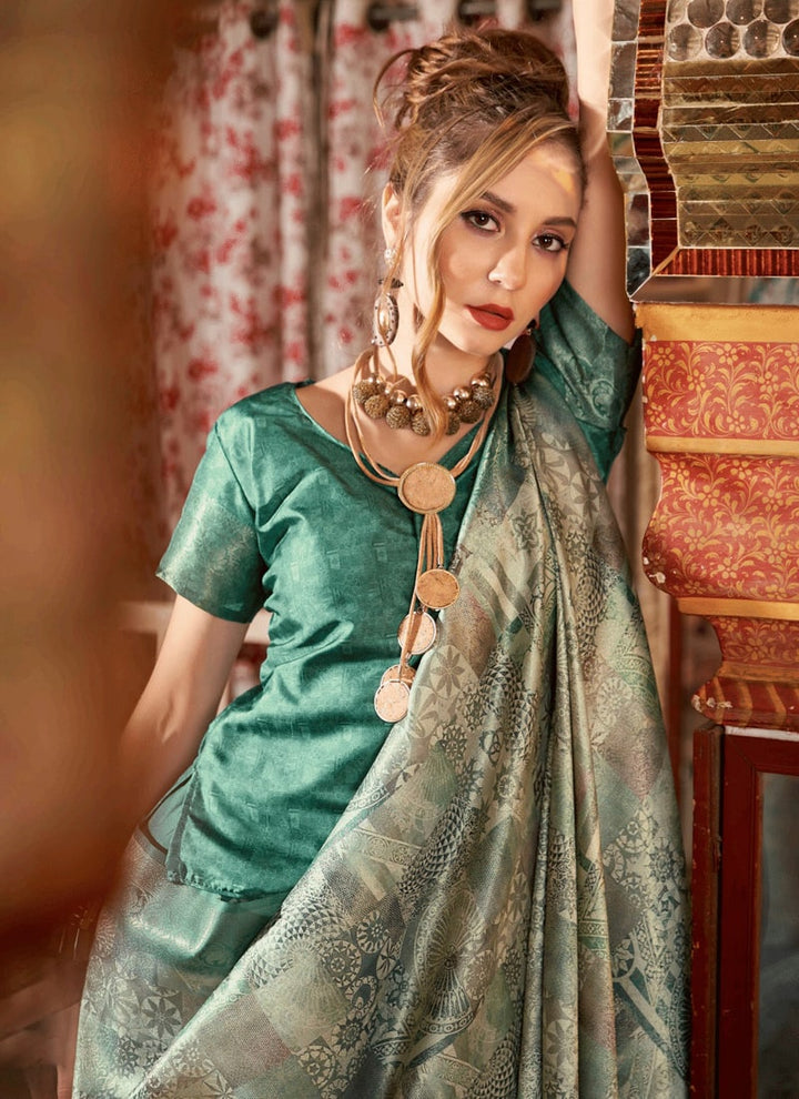 Lassya Fashion Bottle Green Elegant Partywear Silk Saree