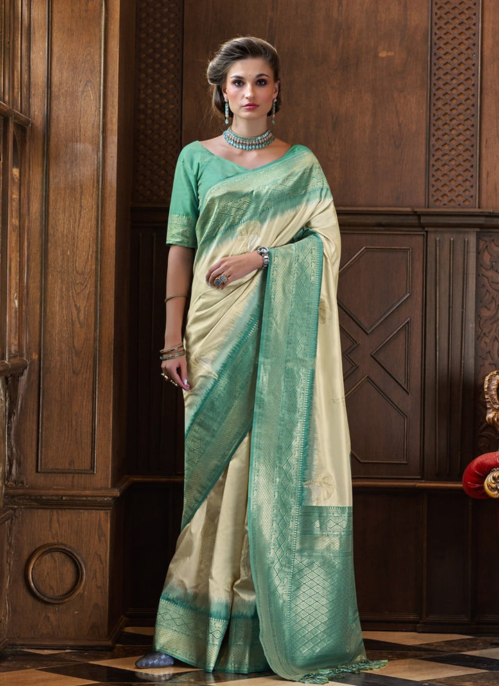 Lassya Fashion Rama Green Elegant Silk Saree with Zari Woven Butta