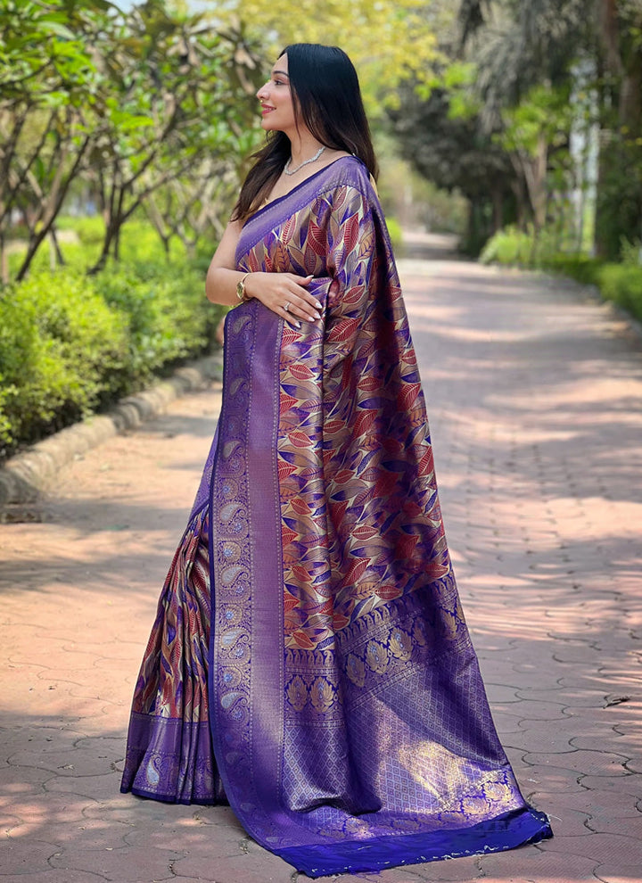 Lassya Fashion Violet Blue Exquisite Kanchipattu Silk Saree