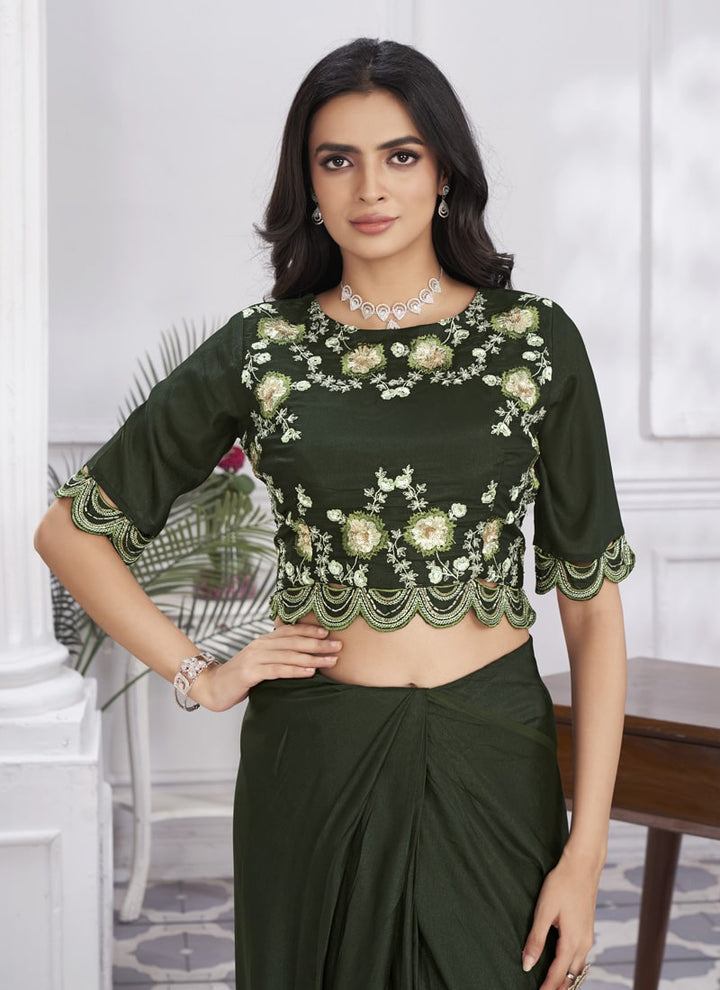 Lassya Fashion Effortless Ethnic Beauty Ready-to-Wear Saree Embellished Blouse