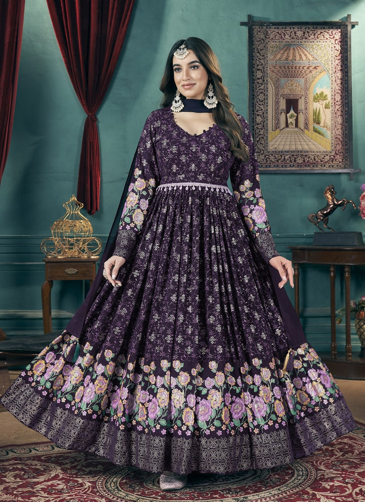 Lassya Fashion Purple Wedding Wear Gown with Metallic Foil Work