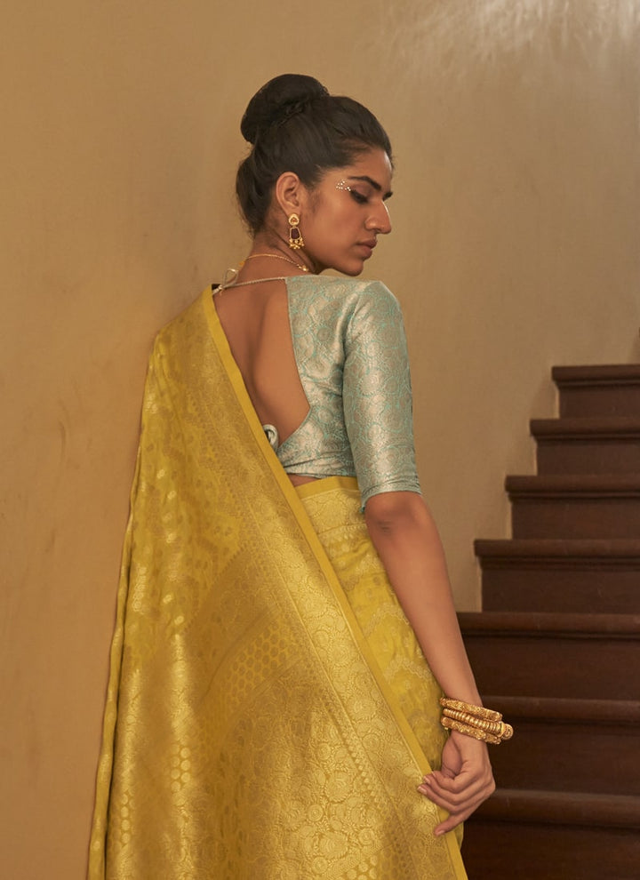 Lassya Fashion Yellow Wedding Wear Saree with Nylon Crape Fabric