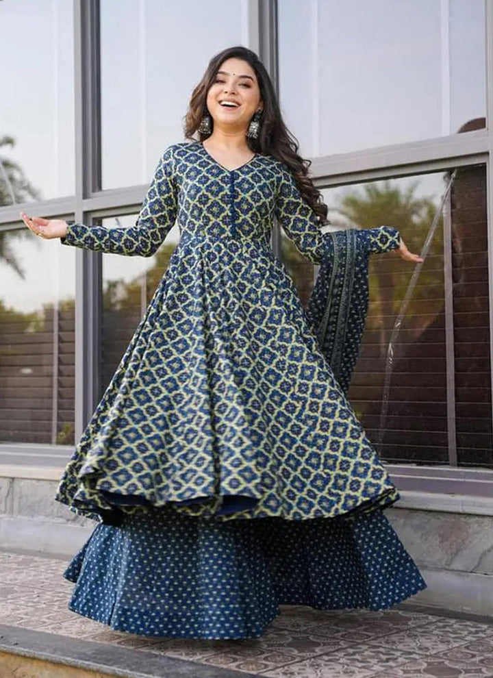 Lassya Fashion Navy Blue Cotton Silk Anarkali Palazzo Suit