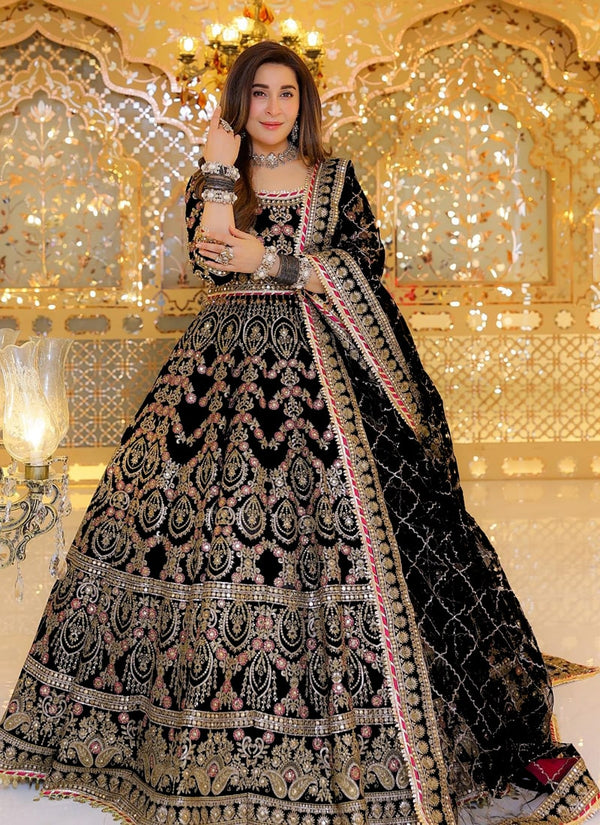 Lassya Fashion Black Exquisite Bridal Lehenga with Velvet Embroidery