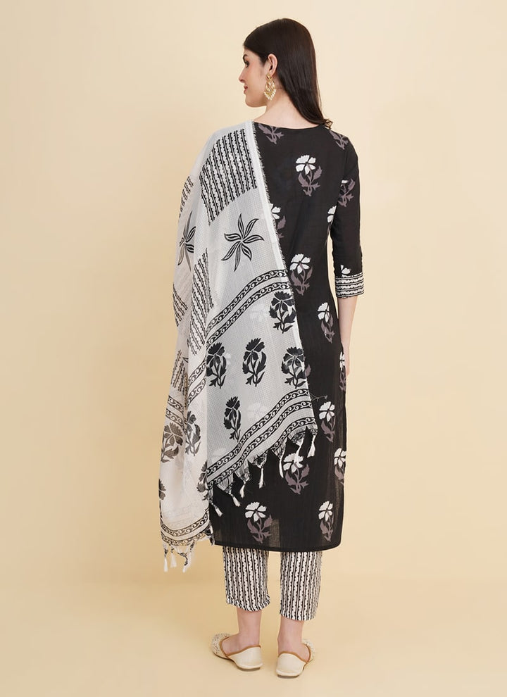 Lassya Fashion Midnight Black Floral Print Traddition Cotton Salwar Suit Set