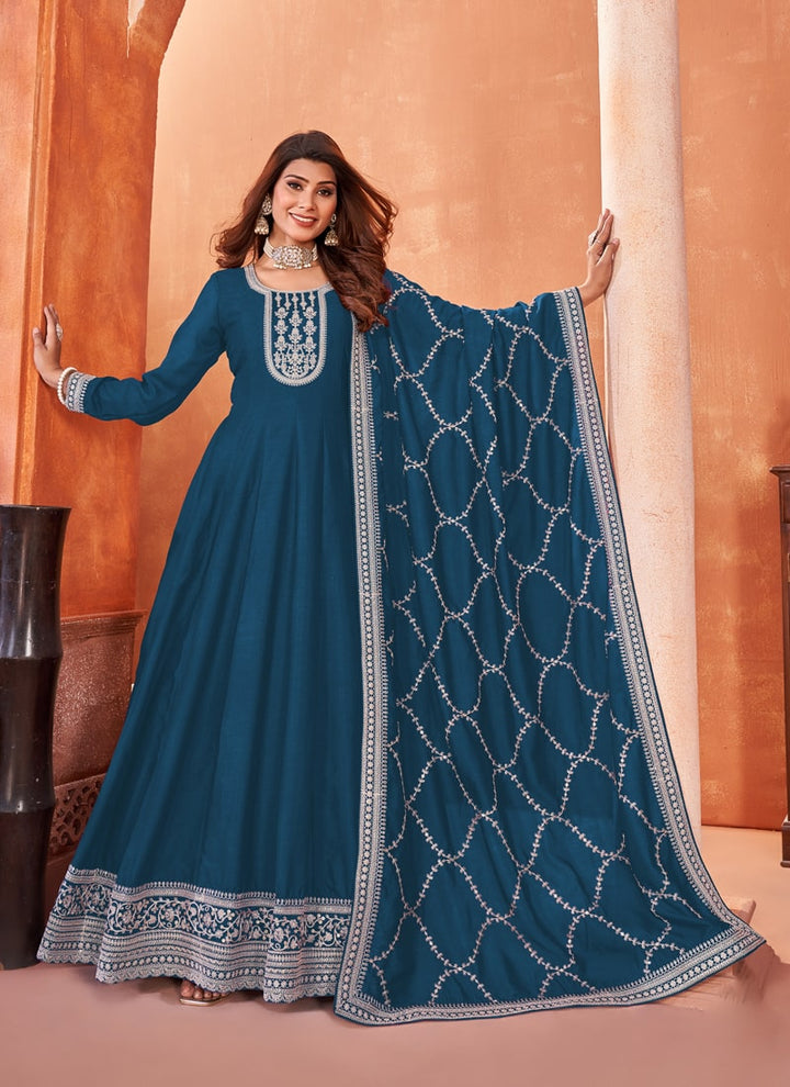 Lassya Fashion Teal Blue Elegant Floor-Length Art Silk Gown Ensemble