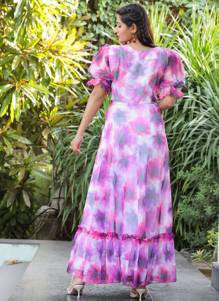 Lassya Fashion Lavender Elegant Georgette Maxi Dress with Ruffle Flair
