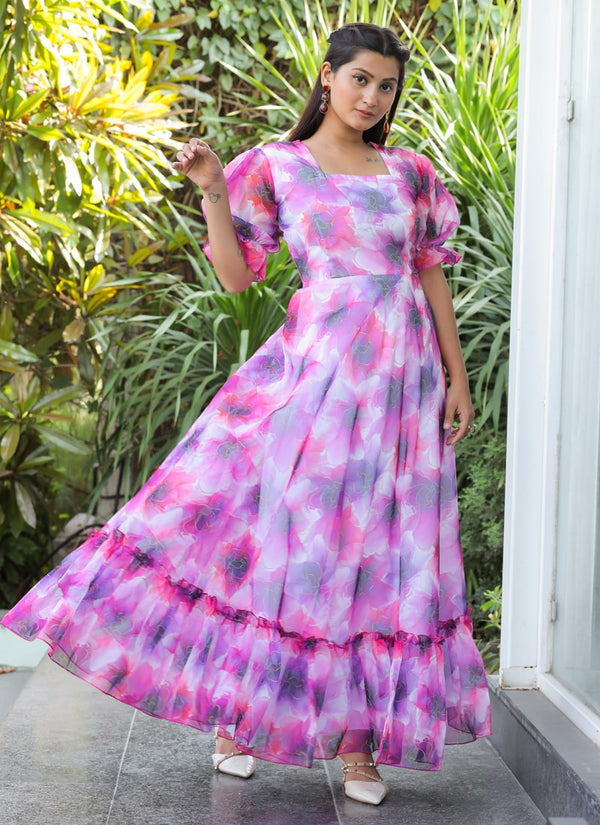 Lassya Fashion Lavender Elegant Georgette Maxi Dress with Ruffle Flair