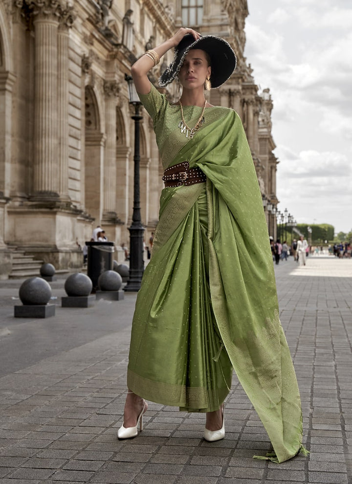 Lassya Fashion Olive Green Handloom Silk Saree with Brocade Blouse