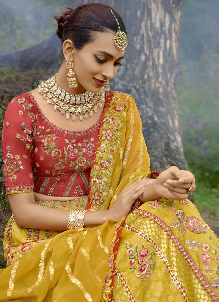 lassya Fashion Yellow Graceful Lehenga Choli Ensemble with Exquisite Embroidery