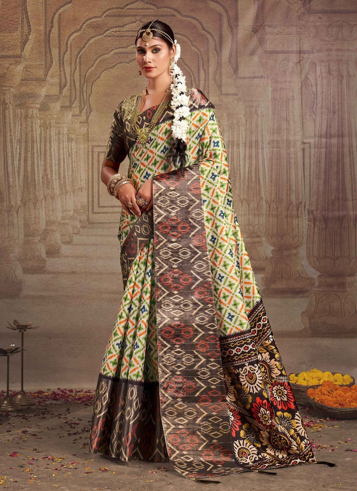 Cream Heavy Tusser Gotha Silk Saree paired with a Coordinating Blouse