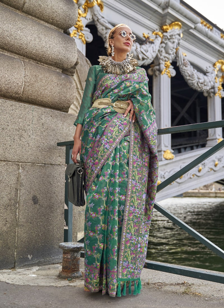 Lassya Fashion Green Timeless Elegance in Handloom Organza Saree