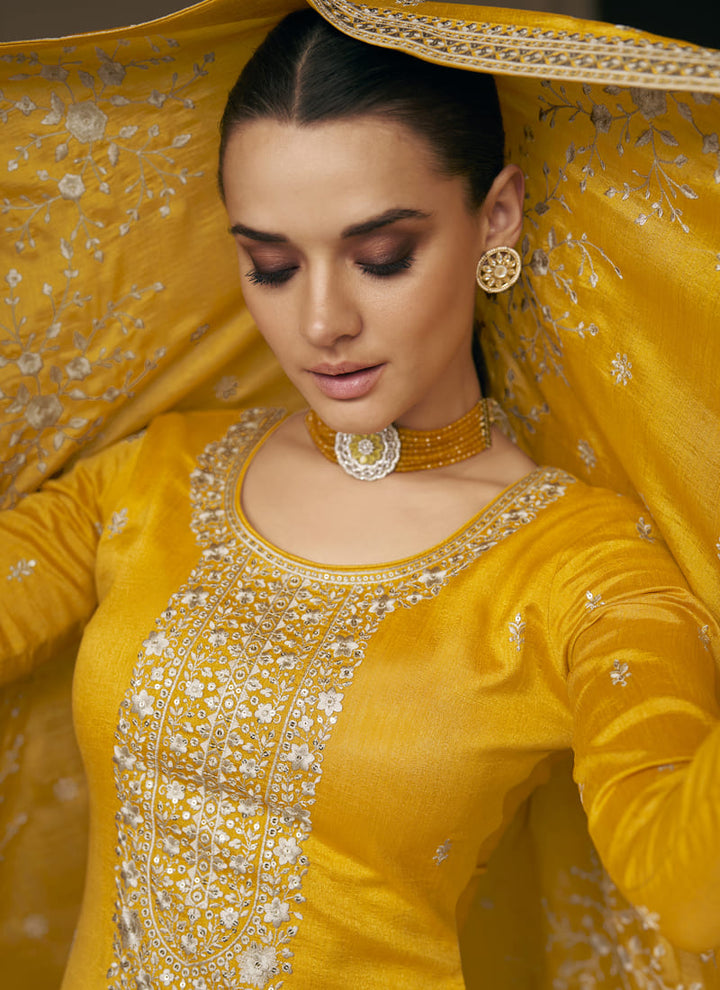 Lassya Fashion's Yellow Elegant Designer Salwar Suit