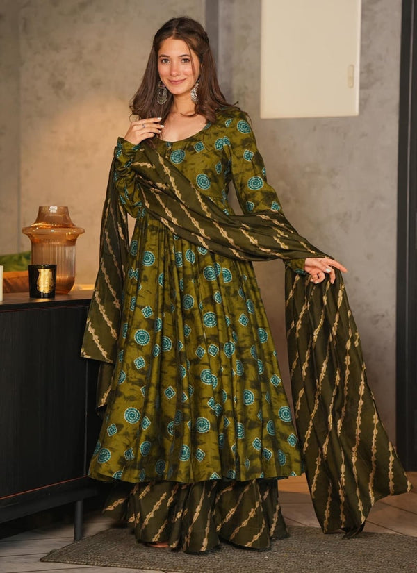 Lassya fashion Mehandi Green Heavy Pure Muslin Digital Printed Pallazzo Suit