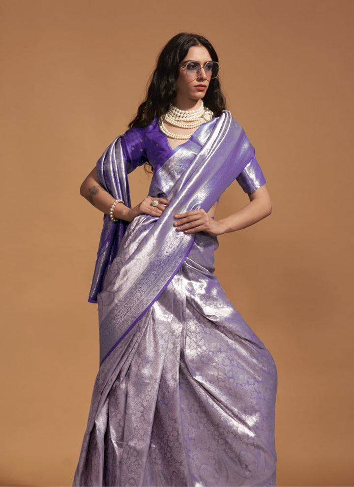 Lassya Royal Violet Handwoven Kanjivaram Silk Saree with Contrast Pallu Border