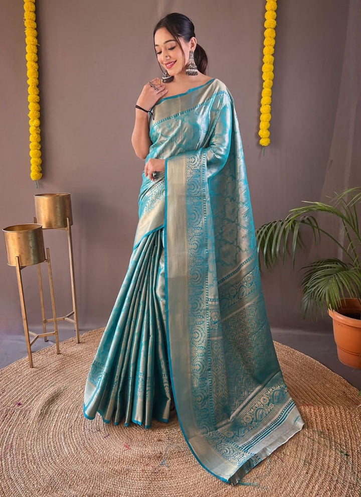 Lassya Fashion JellyBean Blue Exquisite Kanchipuram Silk Saree with Intricate Zari Weaving