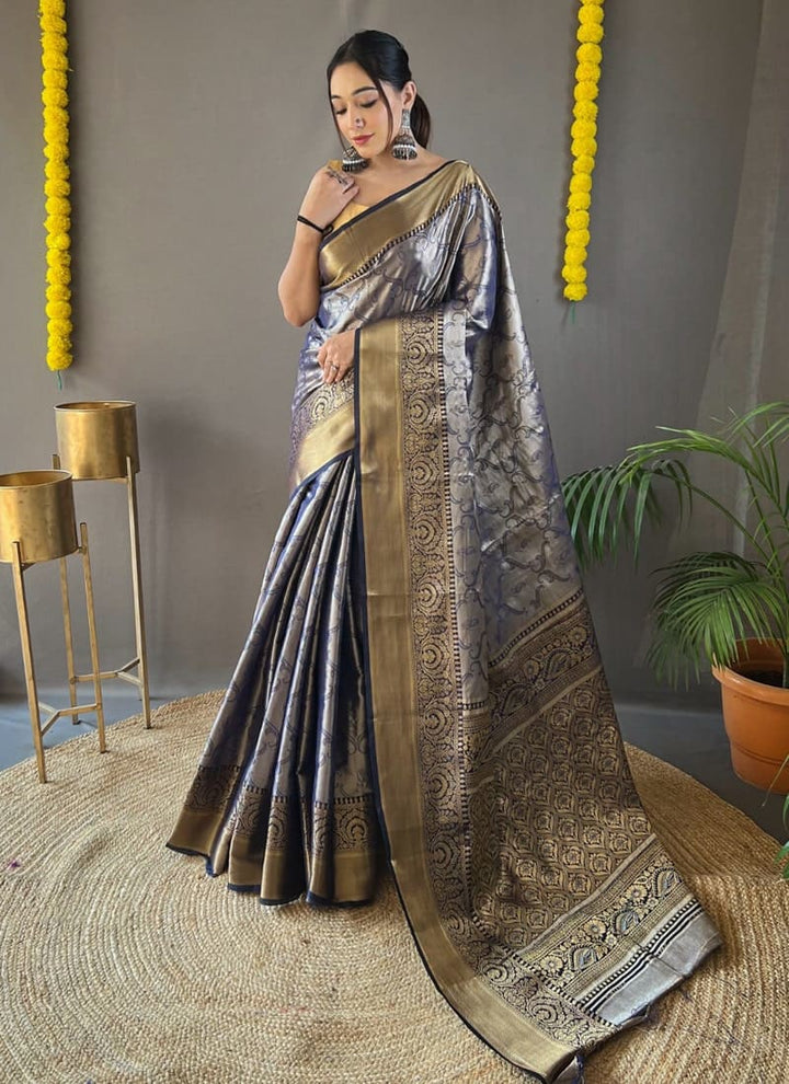 Lassya Fashion Purple Navy Exquisite Kanchipuram Silk Saree with Intricate Zari Weaving